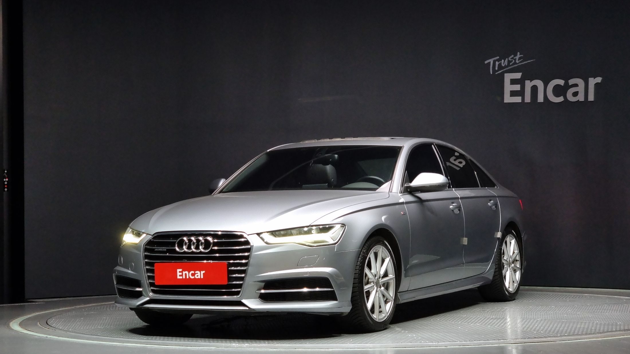 AUDI A6 2016