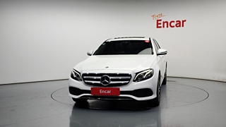 MERCEDES BENZ E-CLASS W213 2020
