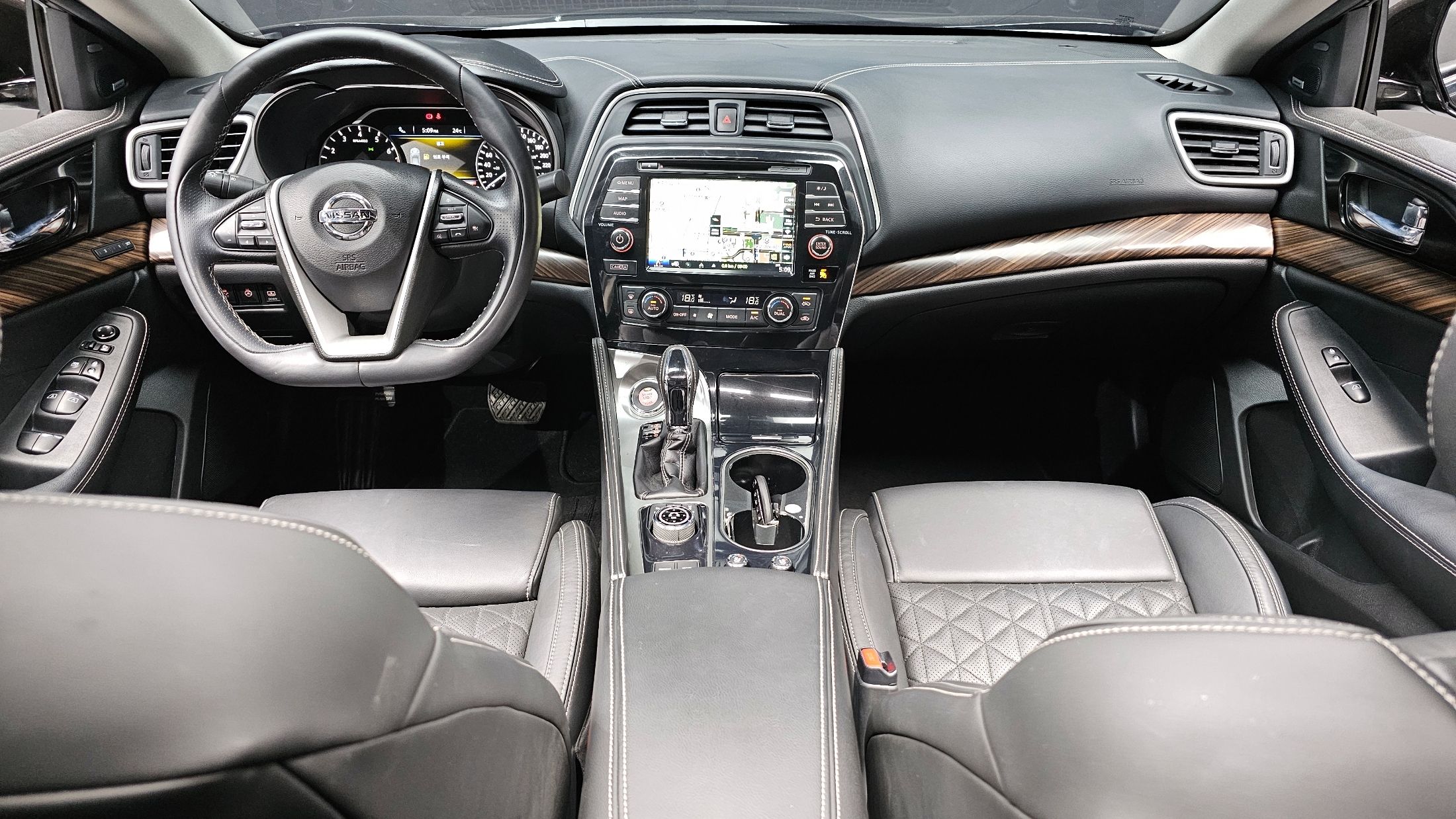 NISSAN MAXIMA A36 2017