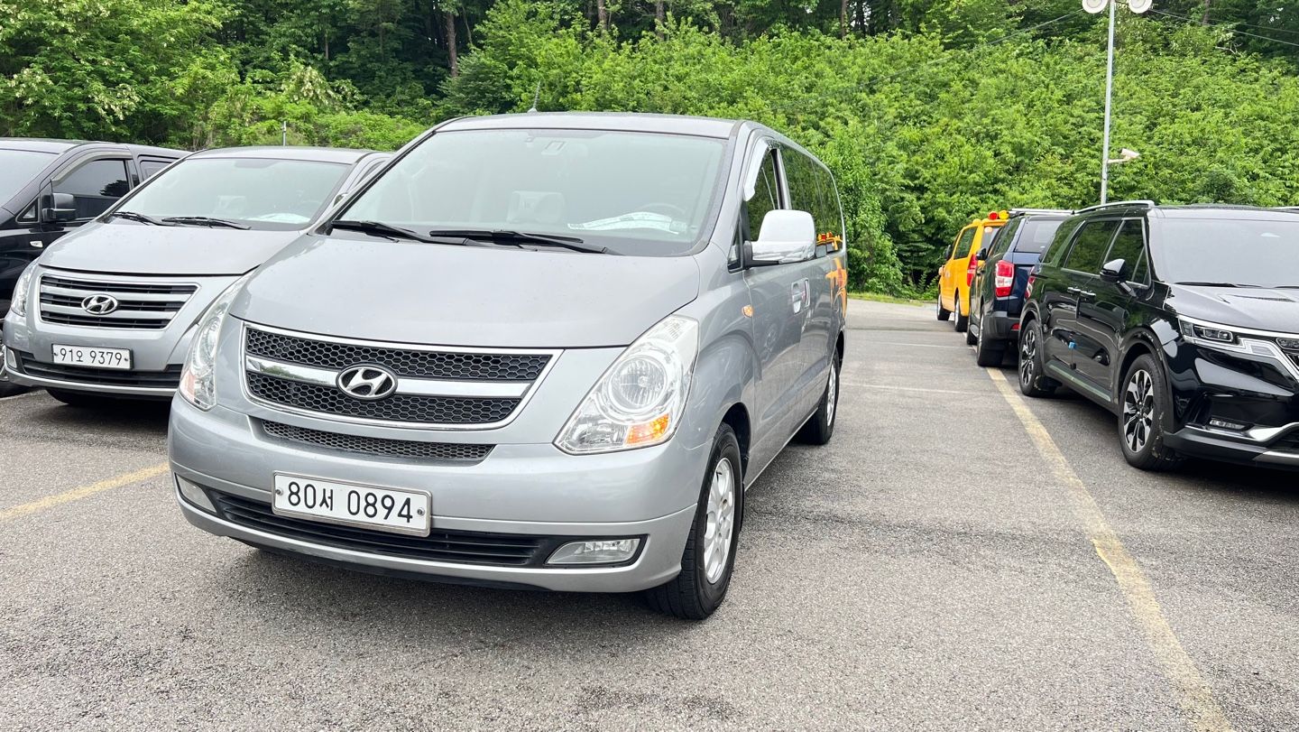 HYUNDAI STAREX GRAND