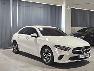 MERCEDES BENZ A-CLASS W177 2022