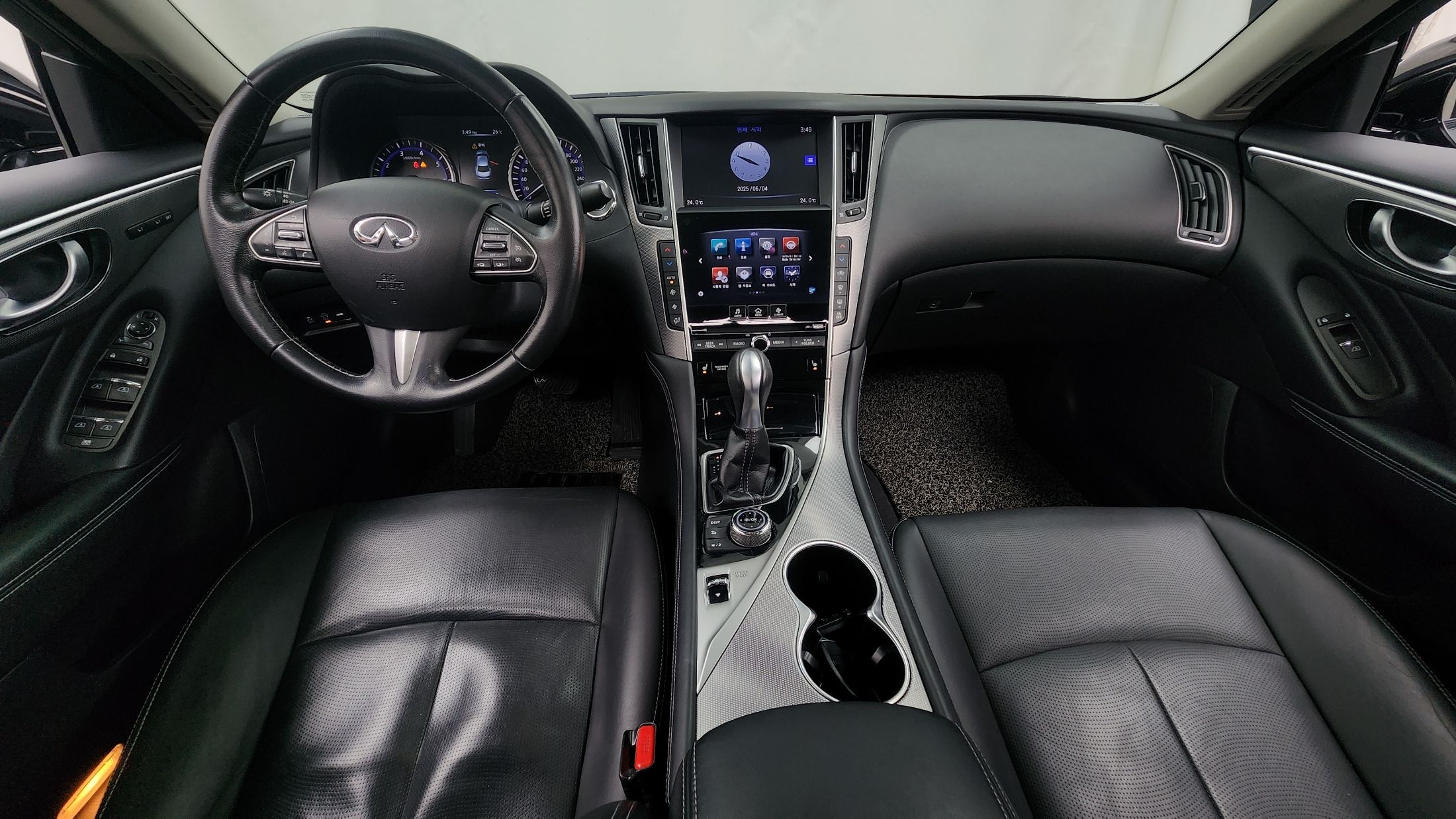 INFINITI Q50 2016
