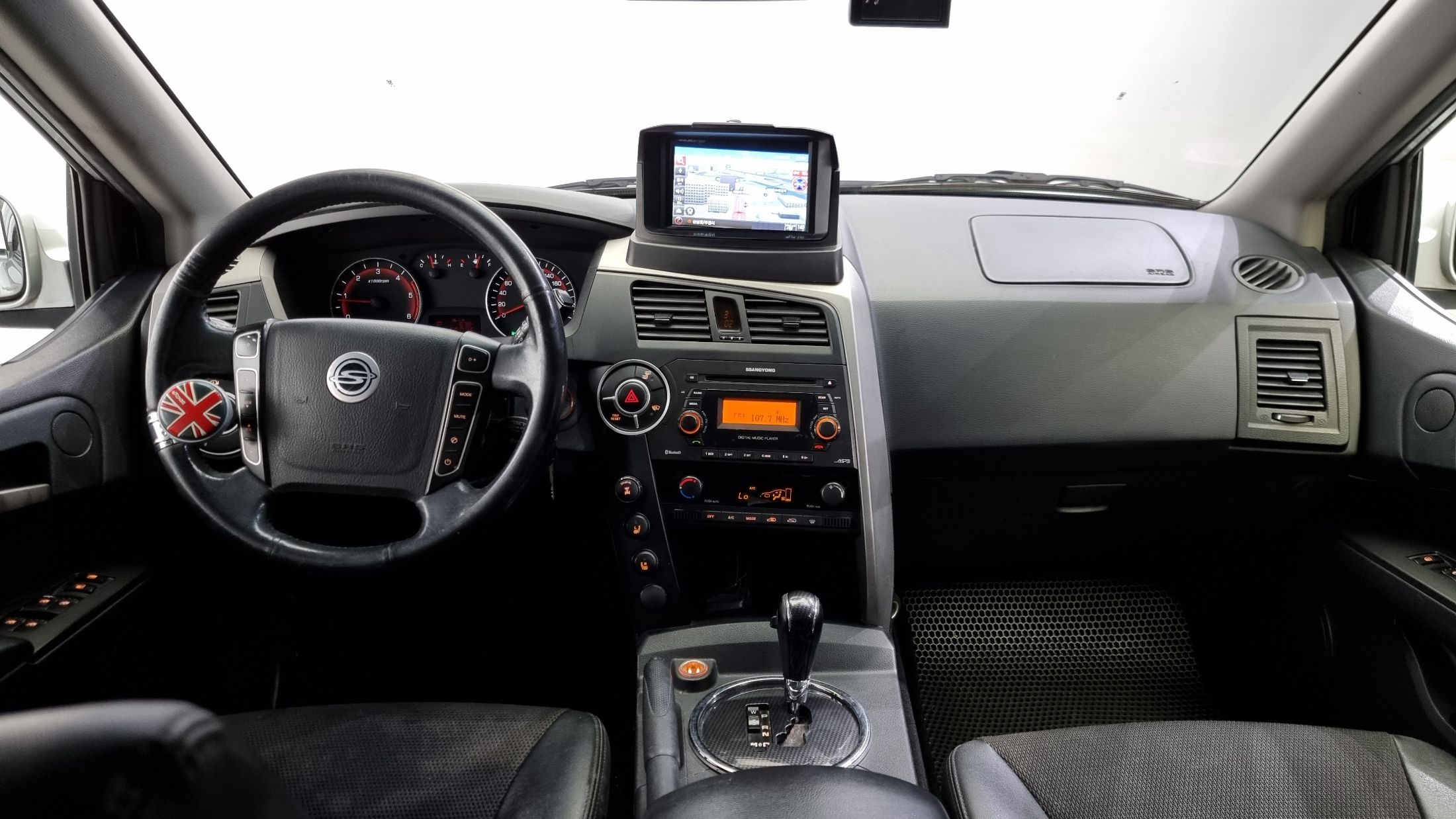 SSANGYONG KORANDO SPORTS 2014