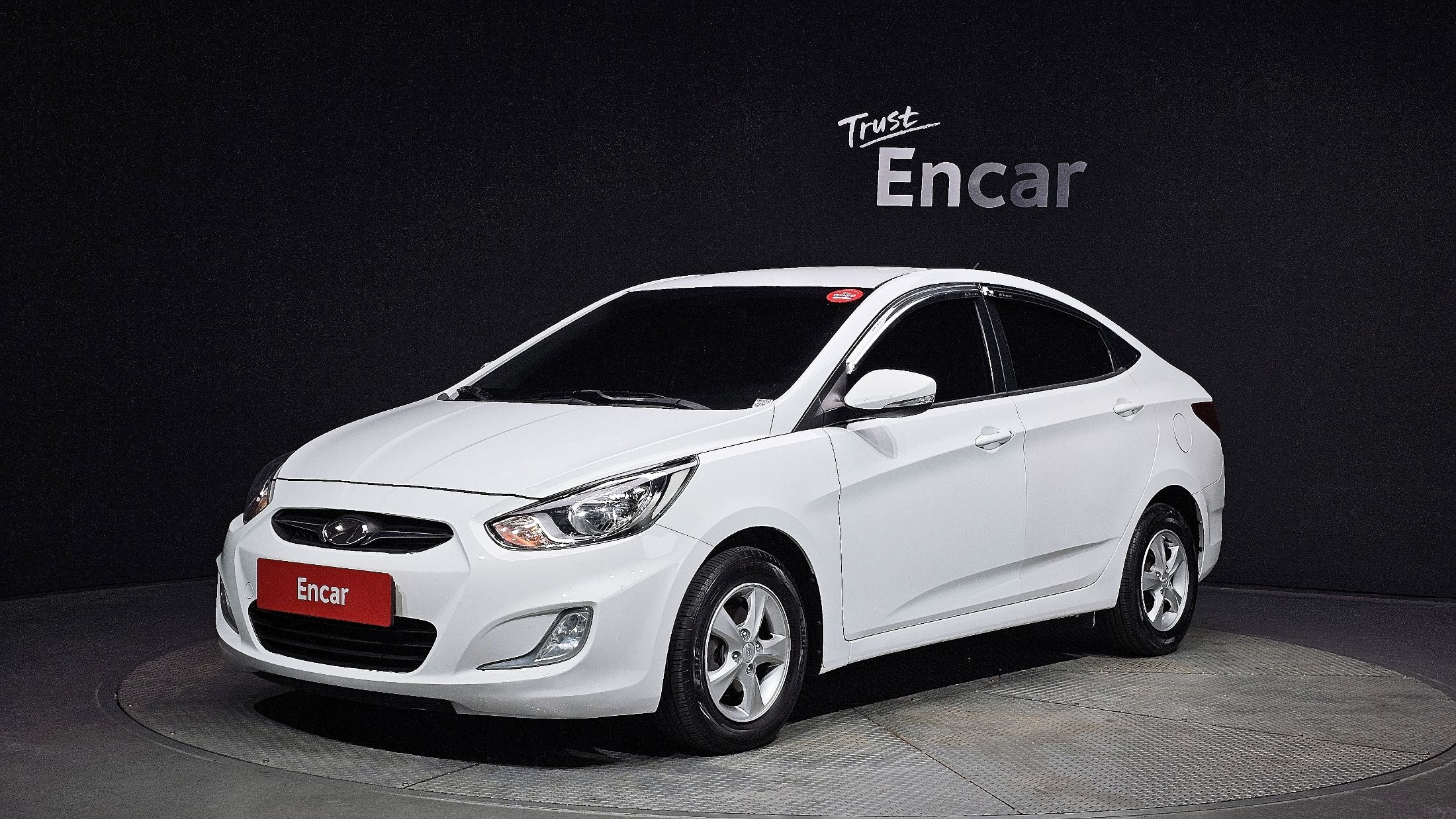 HYUNDAI ACCENT NEW