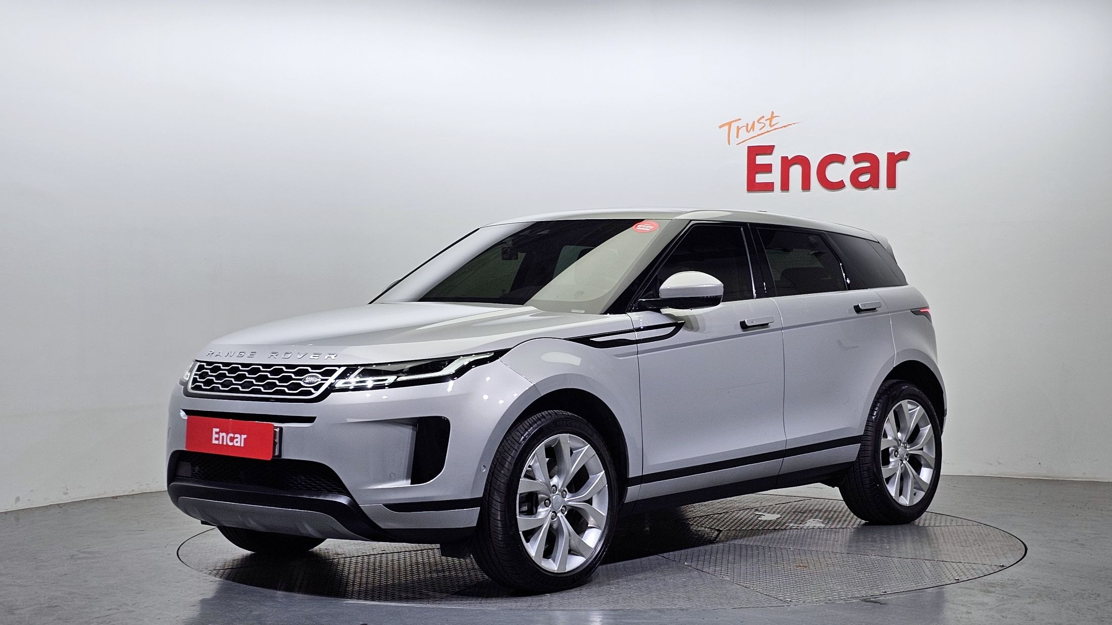 Аукционный лист LAND ROVER RANGE ROVER EVOQUE 2019