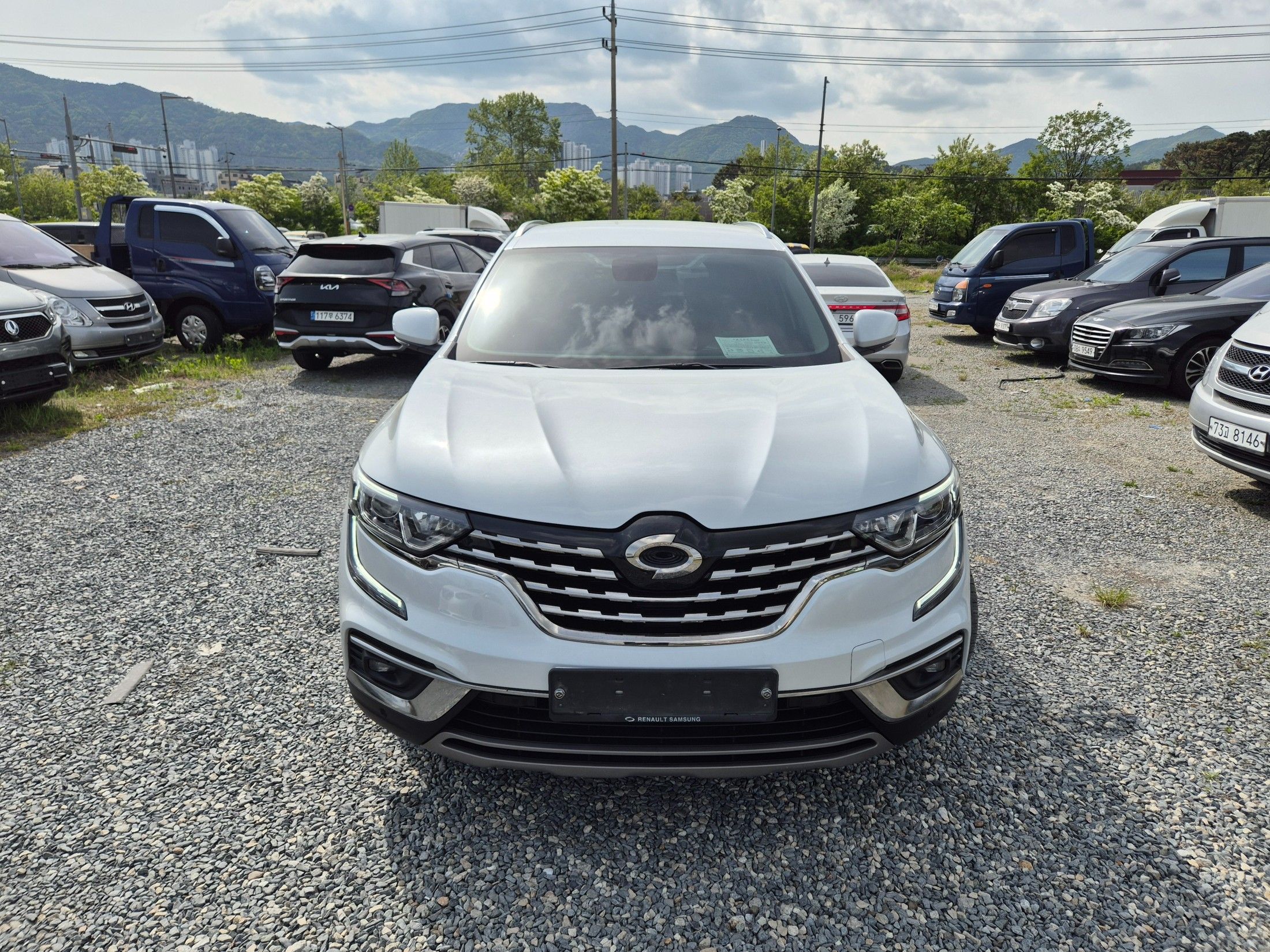 RENAULT SAMSUNG QM6