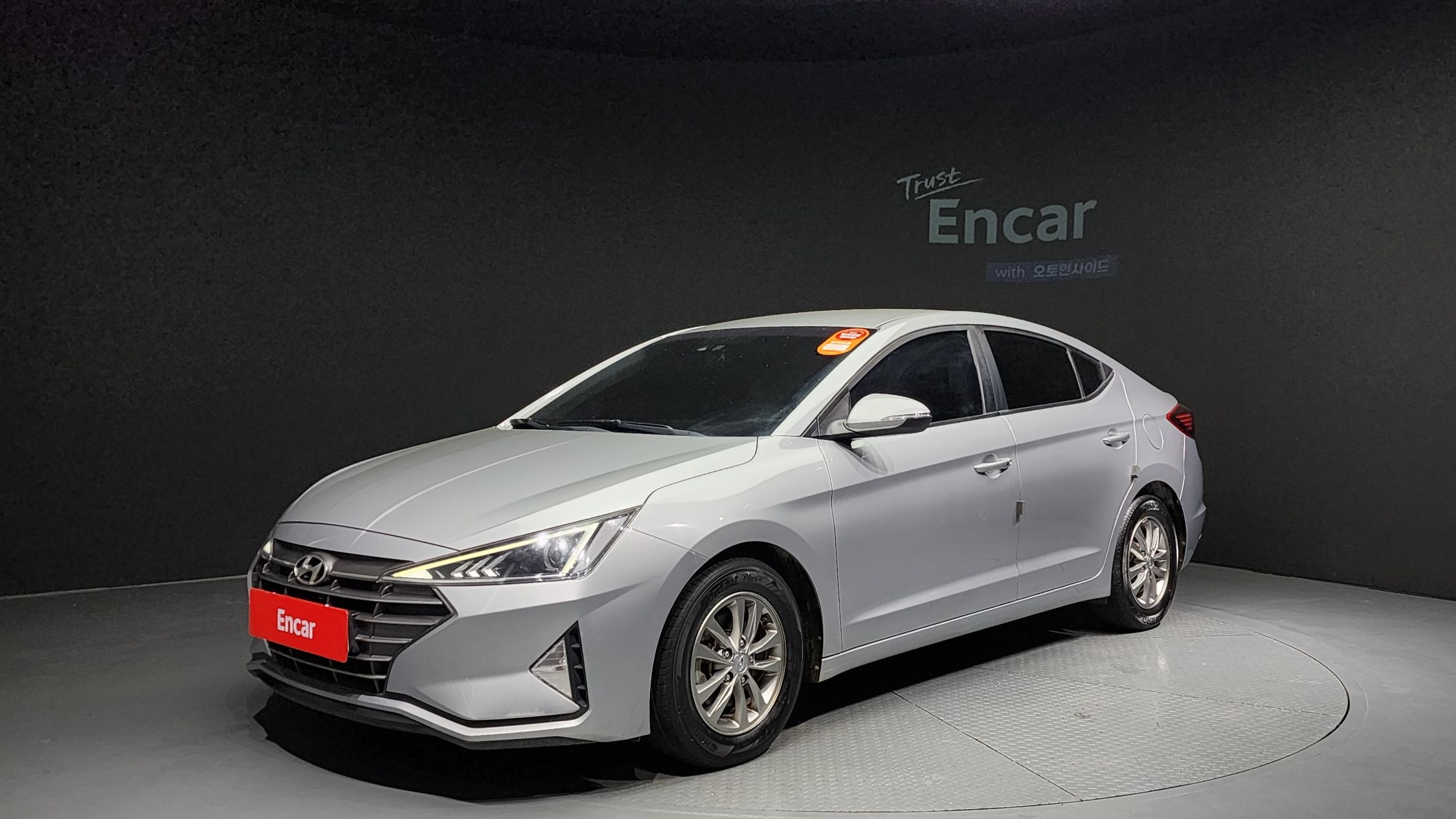 HYUNDAI AVANTE AD