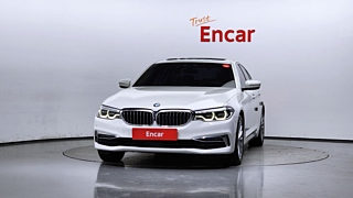 BMW 5-SERIES G30 2019