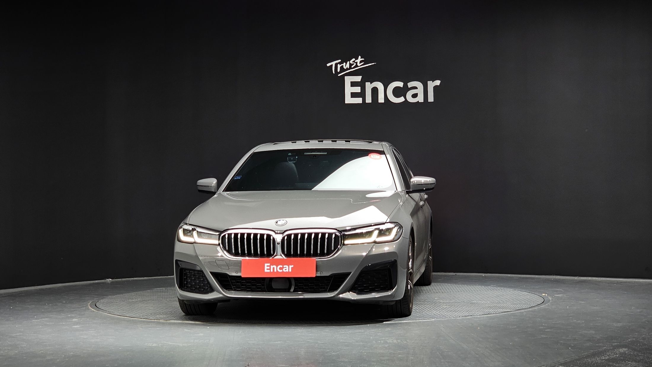BMW 5-SERIES G30 2021