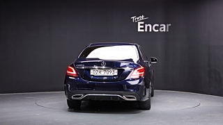 MERCEDES BENZ C-CLASS W205 2019
