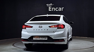 HYUNDAI AVANTE AD 2019