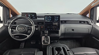 HYUNDAI STARIA  L3.5 Cargo 3 Seater 2022