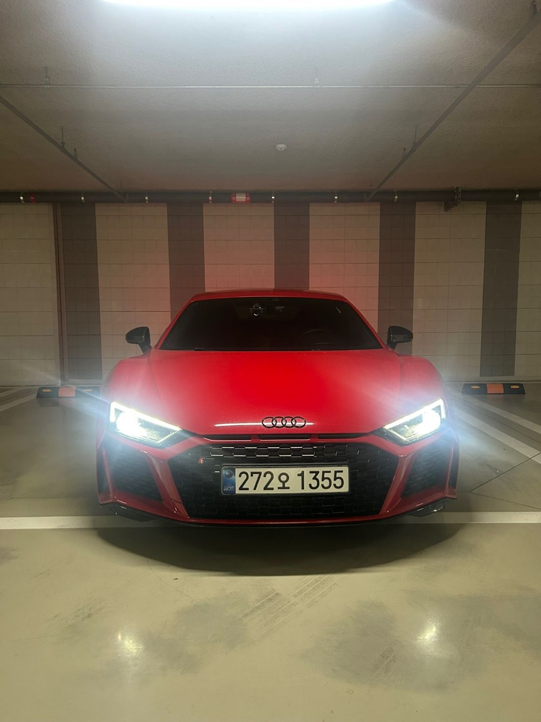 AUDI R8 4S