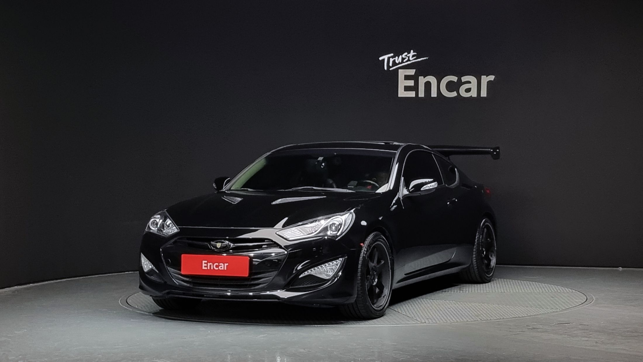 HYUNDAI GENESIS COUPE
