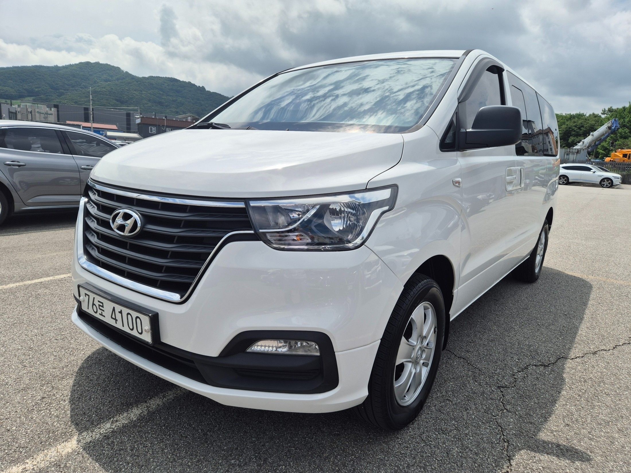 HYUNDAI STAREX GRAND 2018
