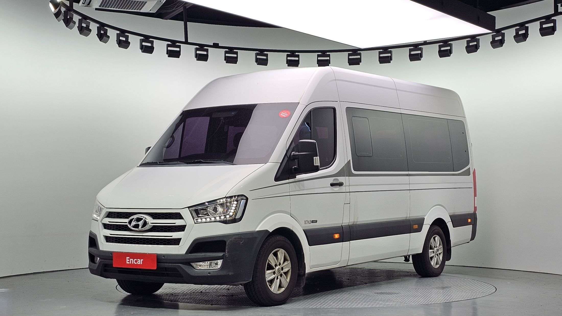 HYUNDAI SOLATI 2018