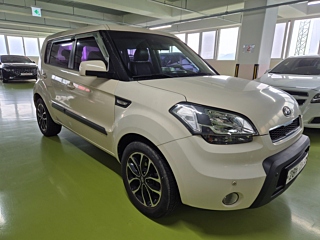 KIA SOUL 2011