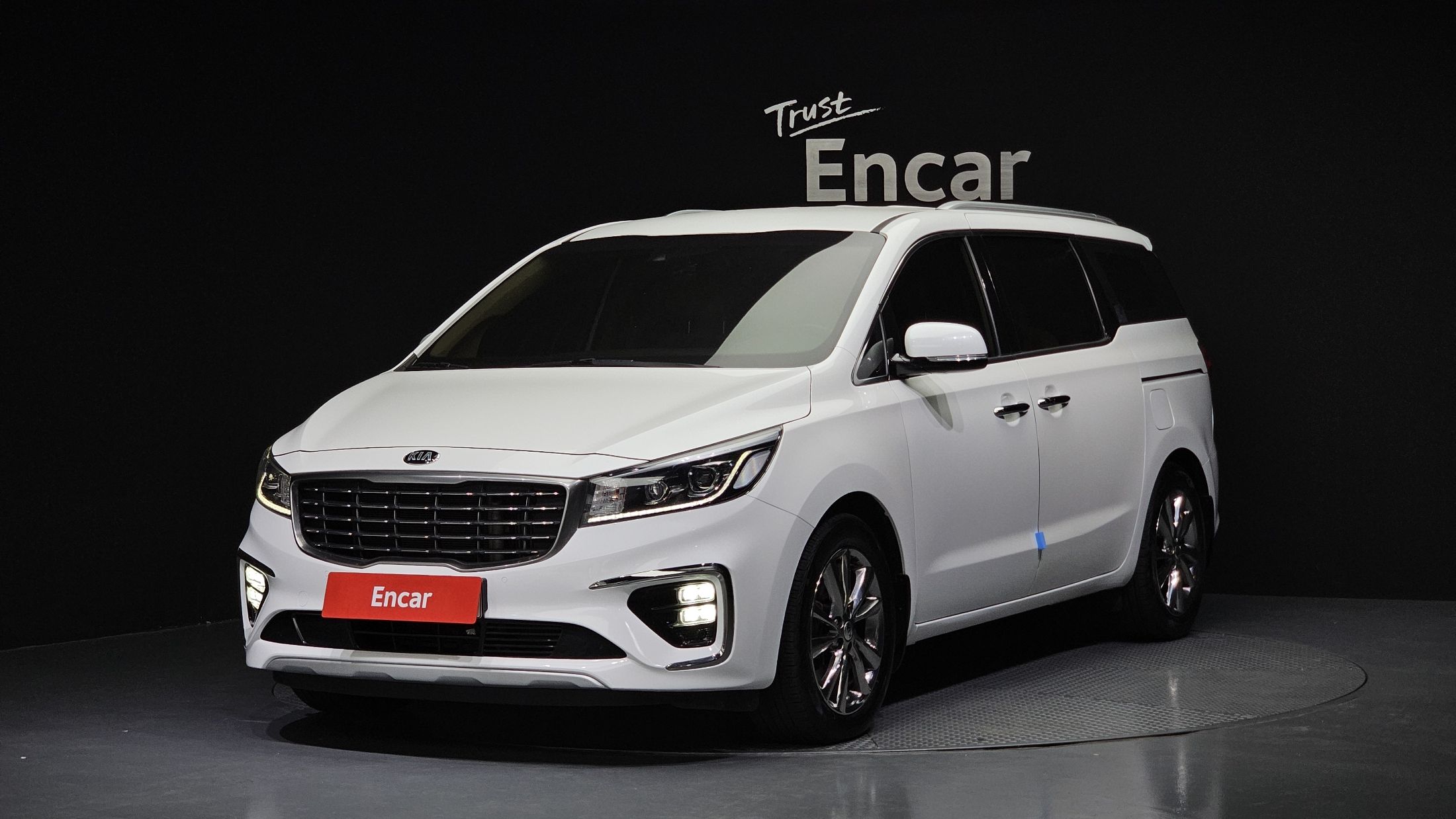 KIA CARNIVAL 2020