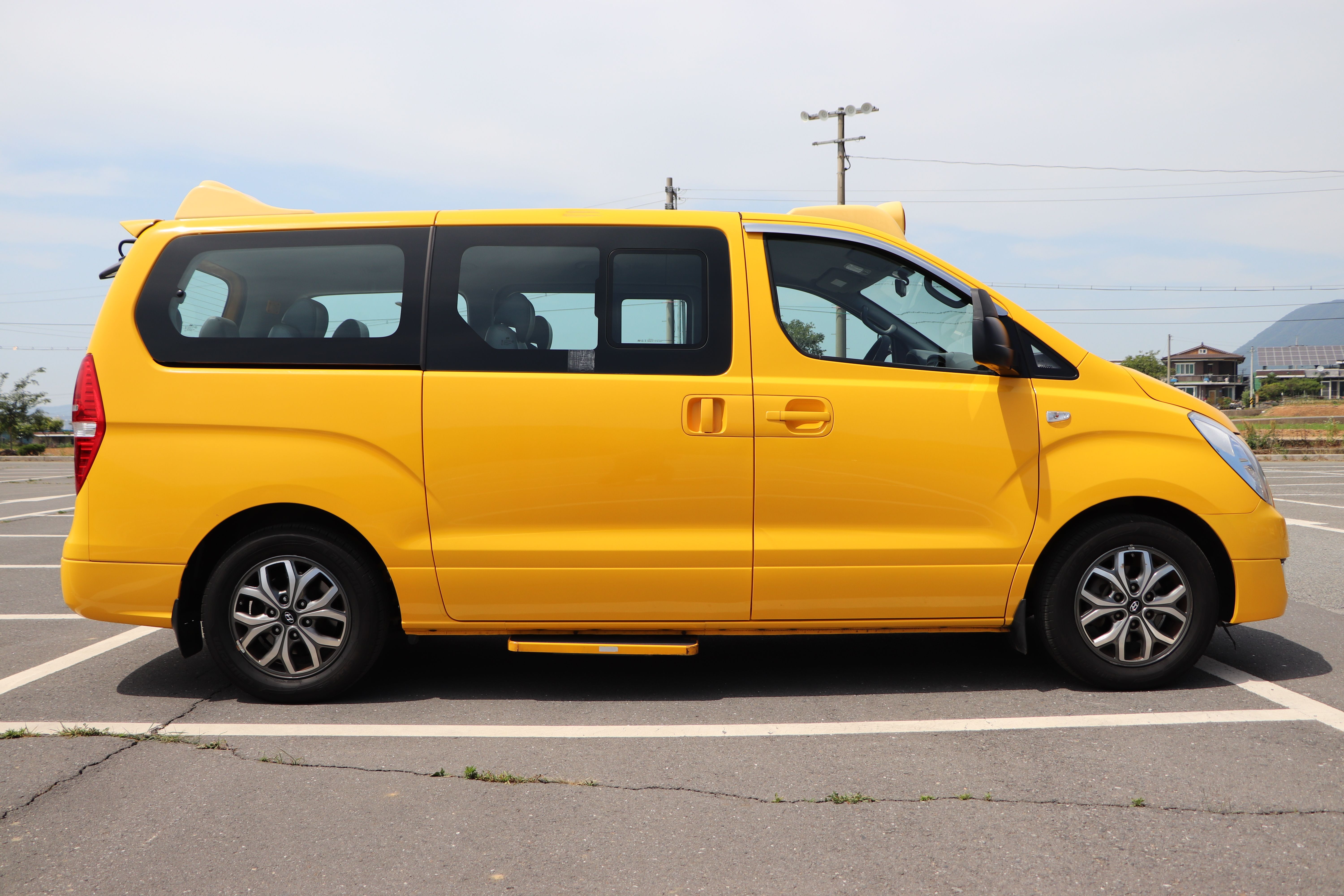 HYUNDAI STAREX GRAND 2015