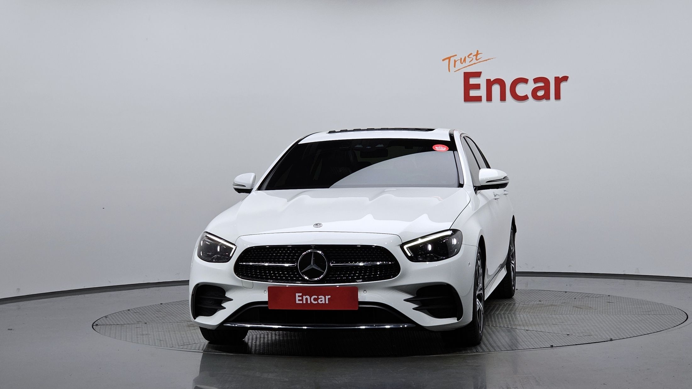 MERCEDES BENZ E-CLASS W213 2020