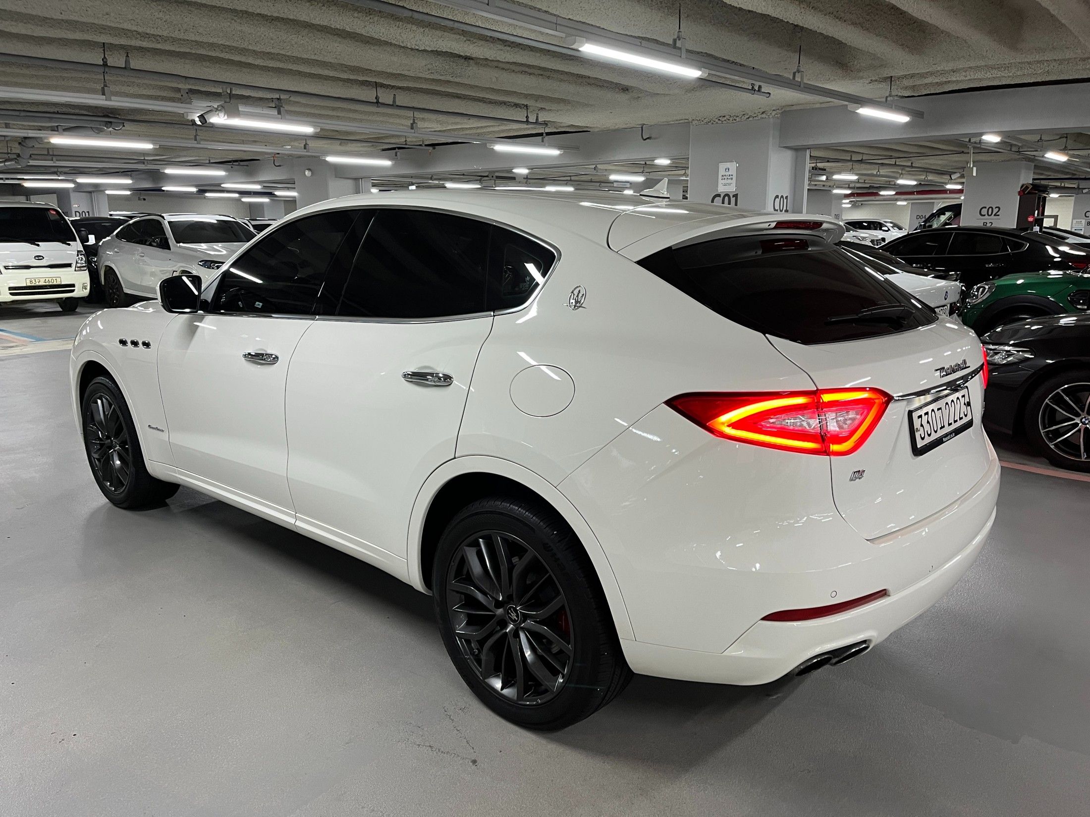 MASERATI LEVANTE 2020