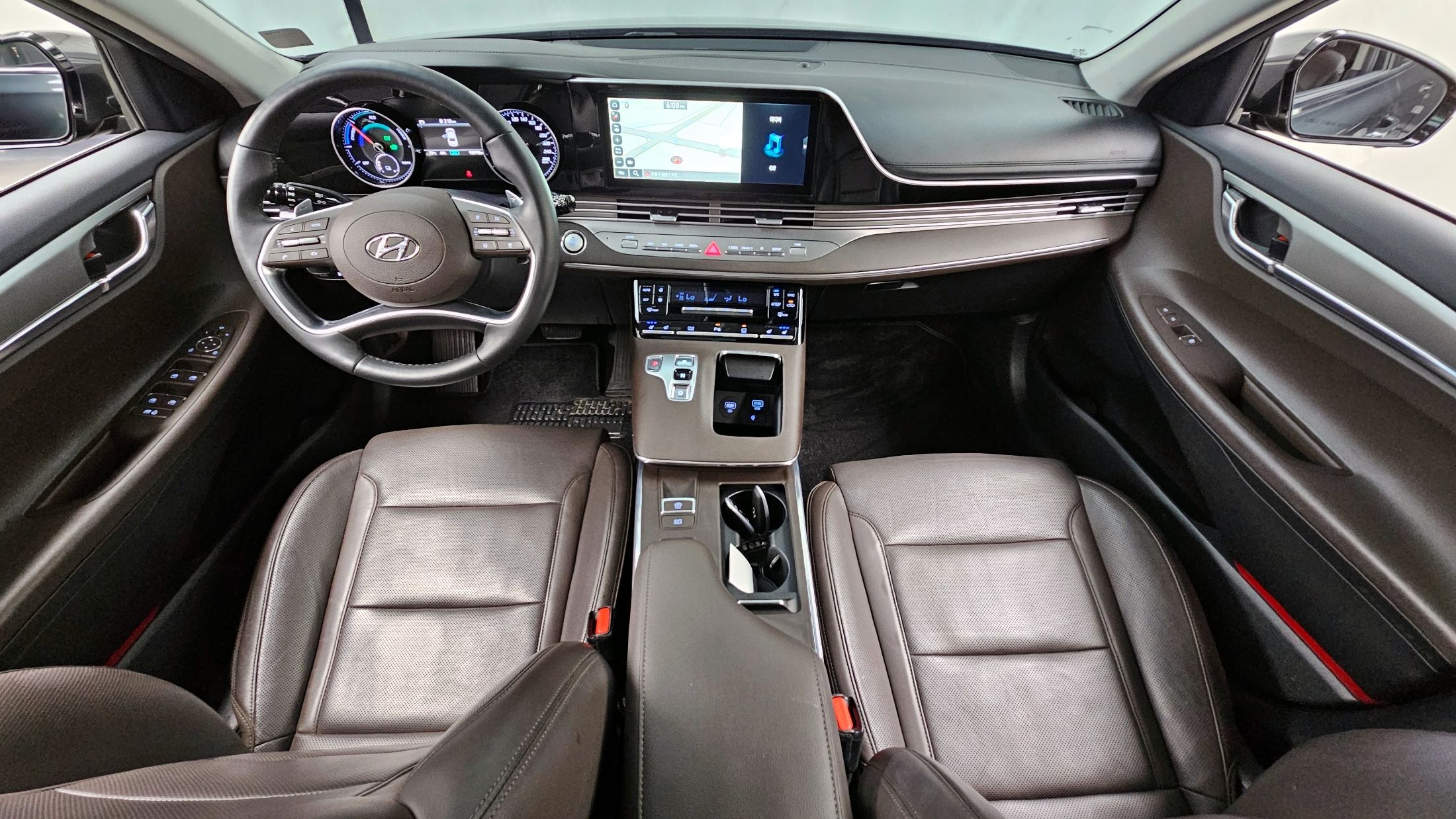 HYUNDAI GRANDEUR IG HYBRID