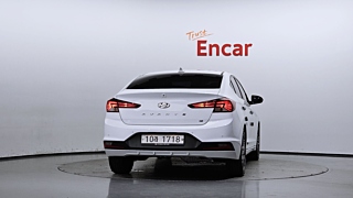 HYUNDAI AVANTE AD 2019