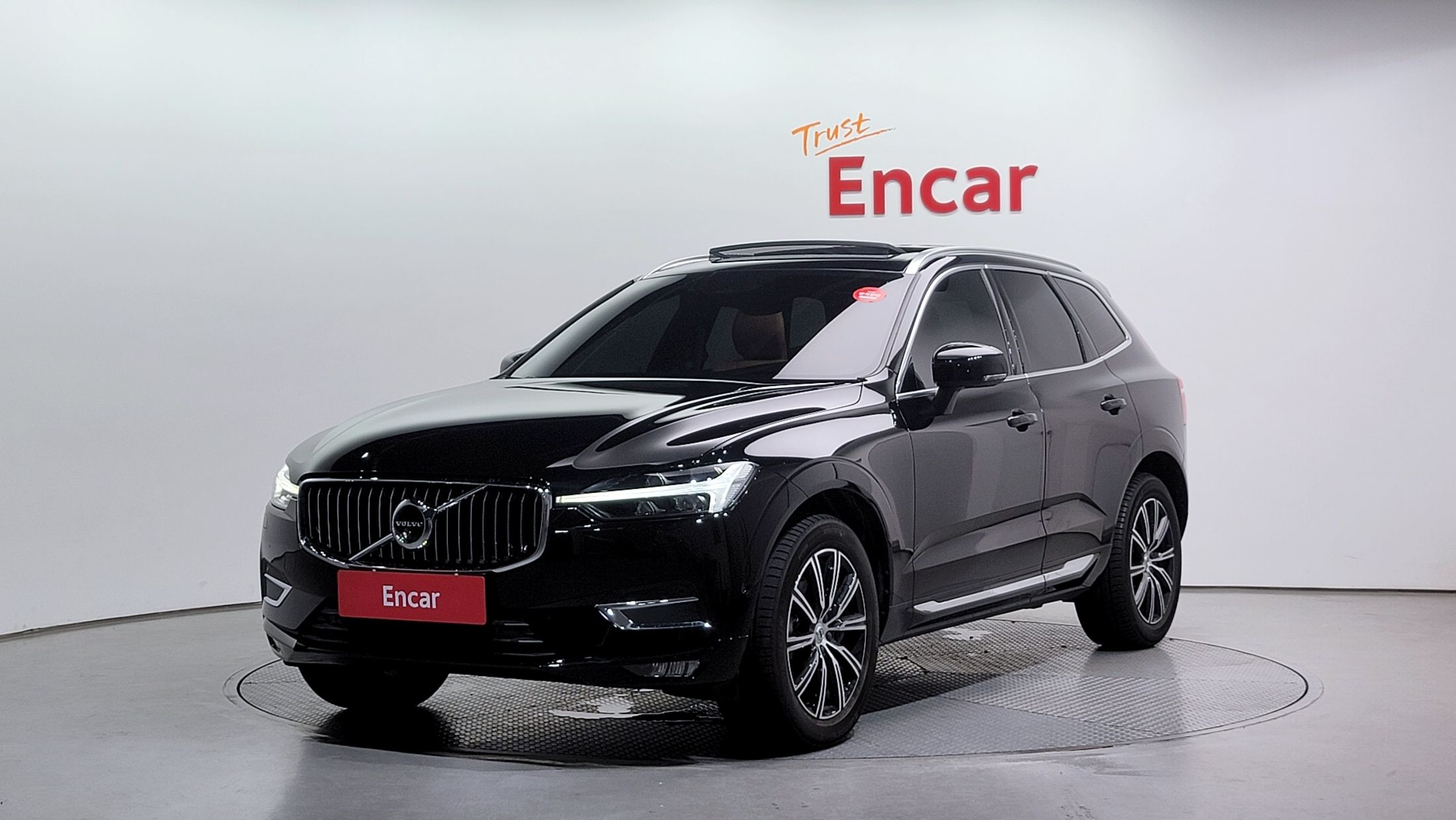 VOLVO XC60 2021