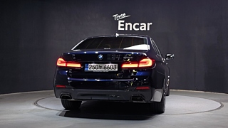 BMW 5-SERIES G30 2023