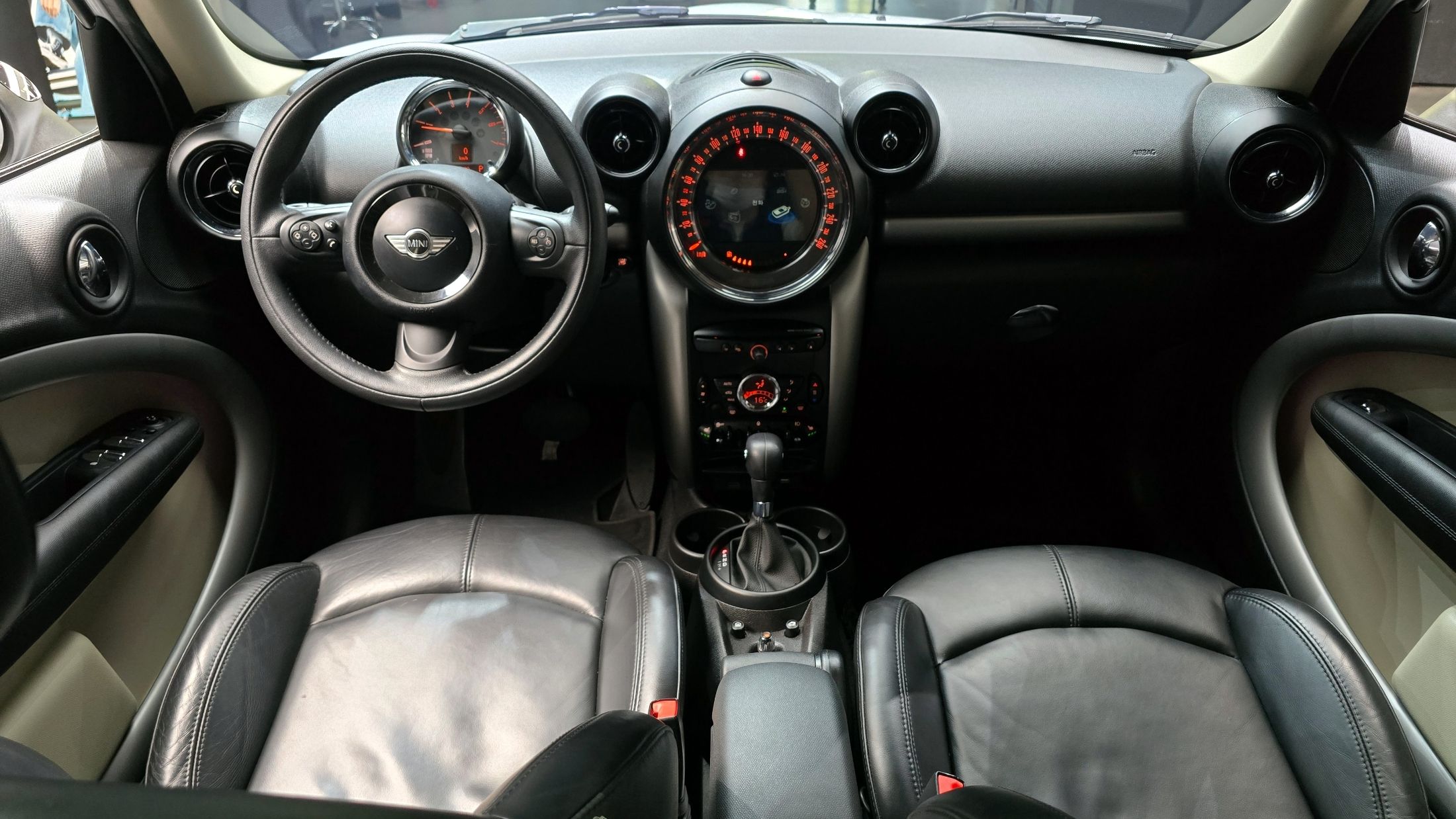 MINI COUNTRYMAN COOPER D 2015