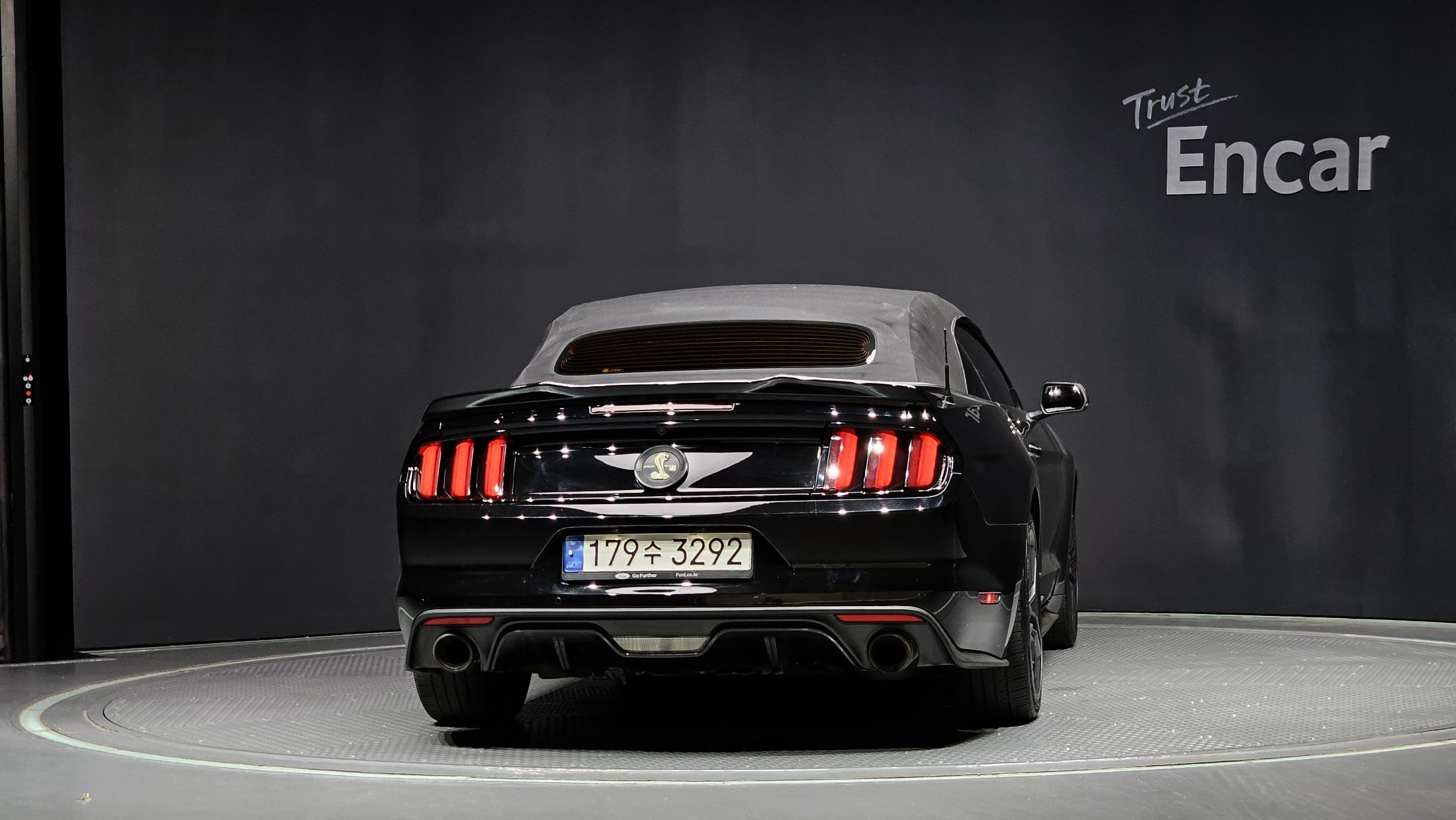 FORD MUSTANG 2016