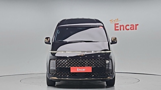HYUNDAI STARIA 2024