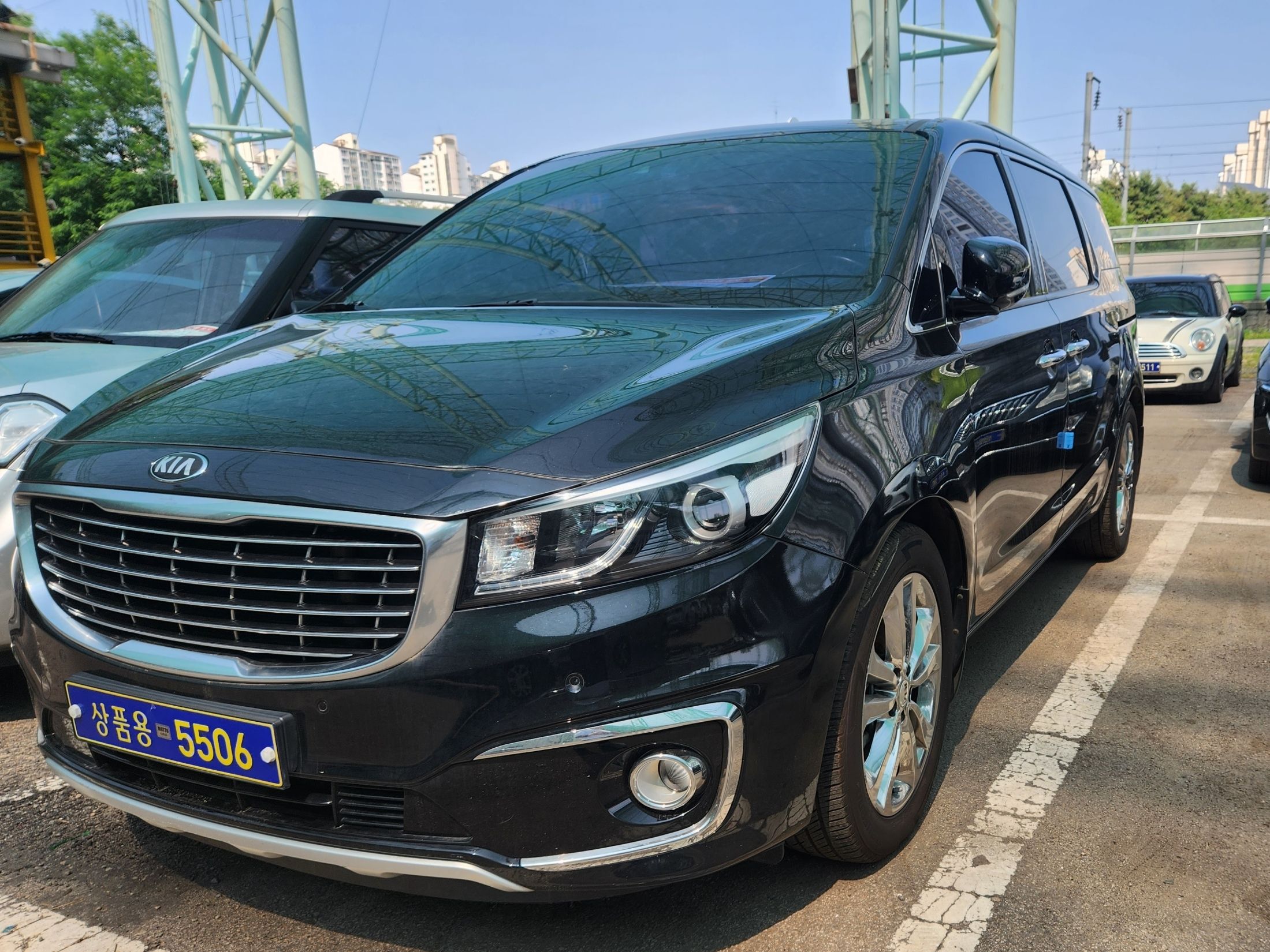 KIA CARNIVAL 2017