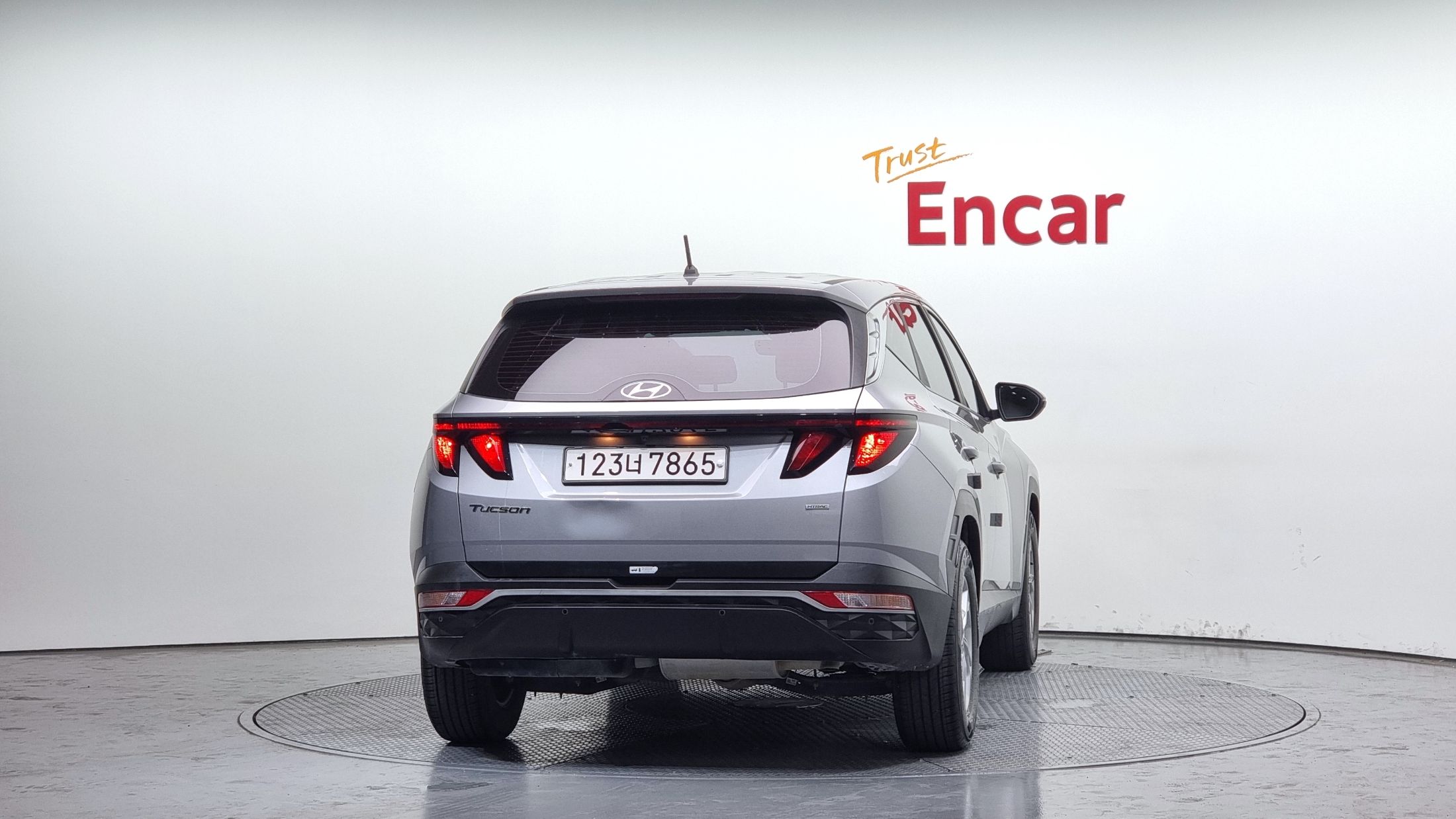 HYUNDAI TUCSON NX4 2021