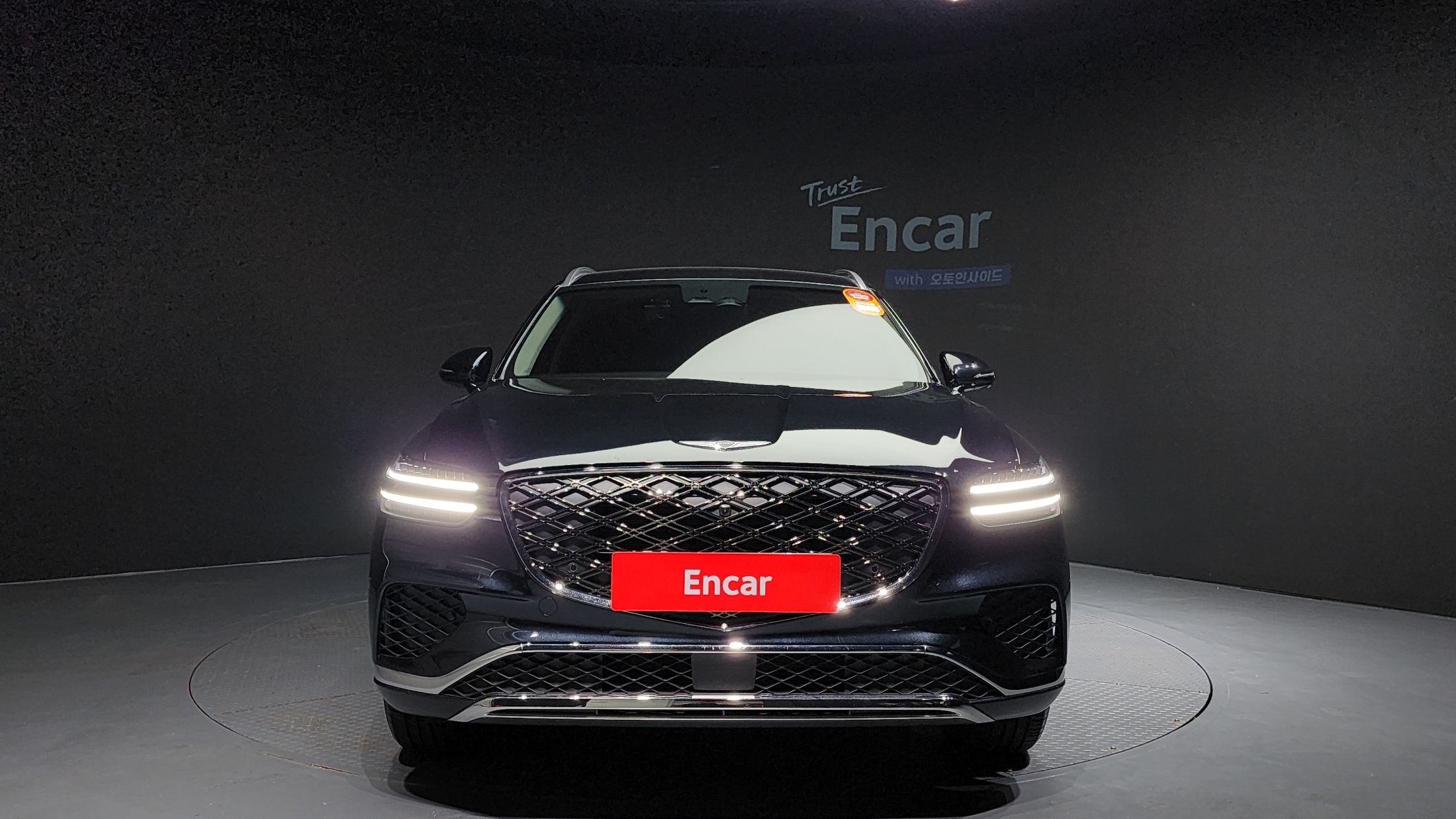 GENESIS GV70 2024
