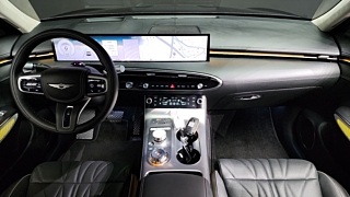 GENESIS GV70 2024