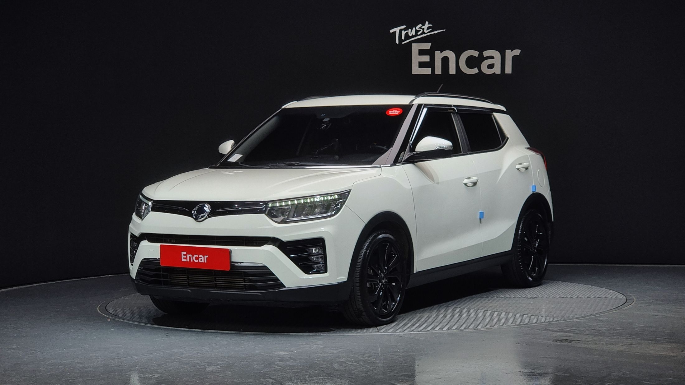 SSANGYONG TIVOLI VERY NEW 2020