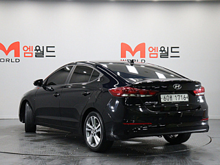 HYUNDAI AVANTE AD 2017