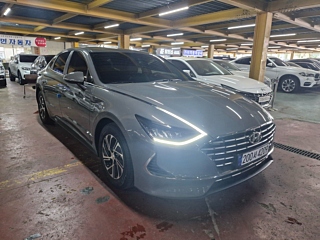 HYUNDAI SONATA HYBRID DN8 2021