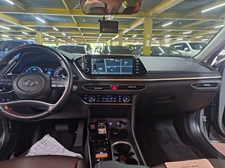 HYUNDAI SONATA HYBRID DN8 2021