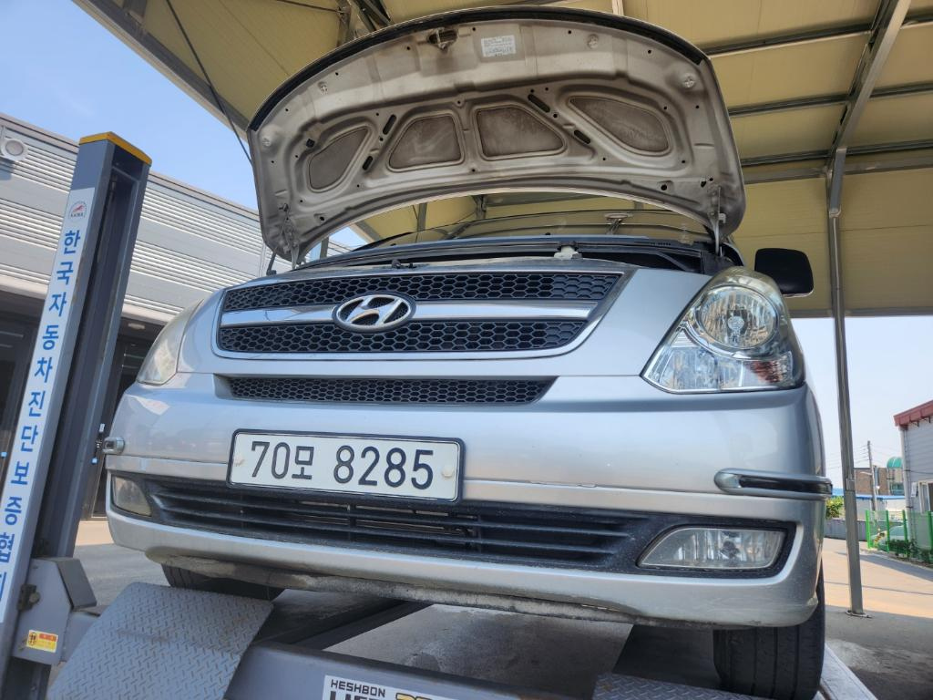 HYUNDAI STAREX GRAND 2009