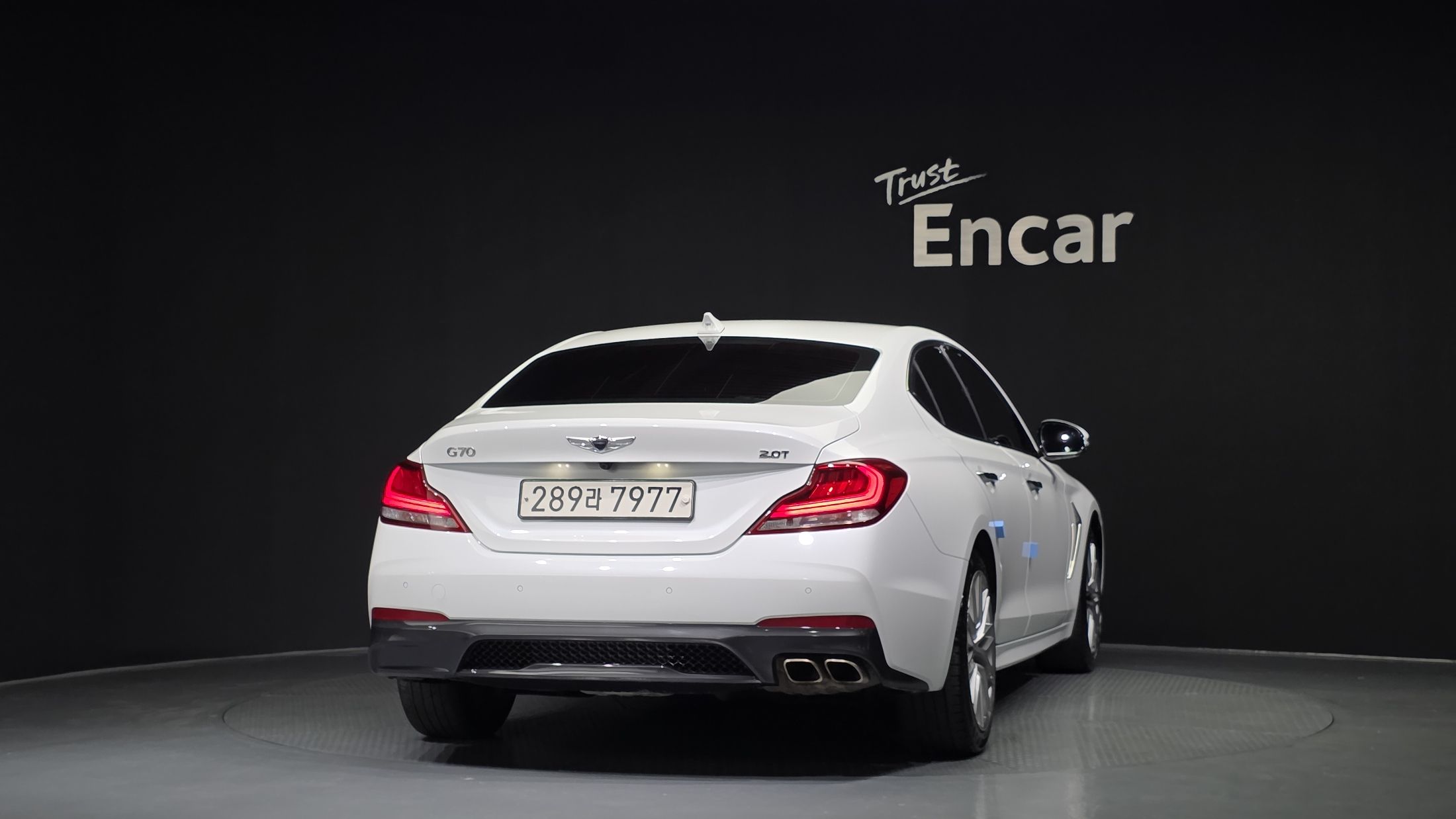 GENESIS G70 2020