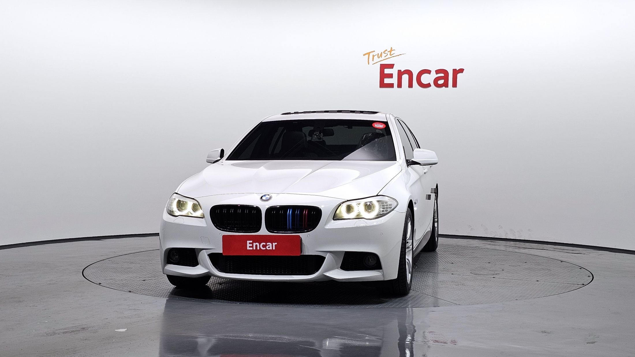 BMW 5-SERIES F10 2013