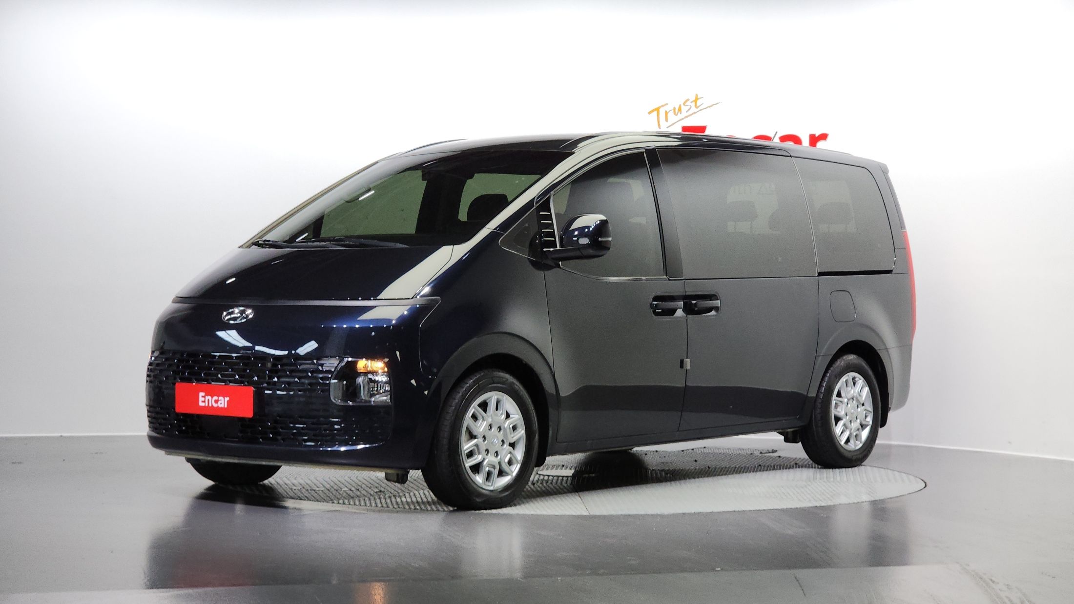 HYUNDAI STARIA 2022