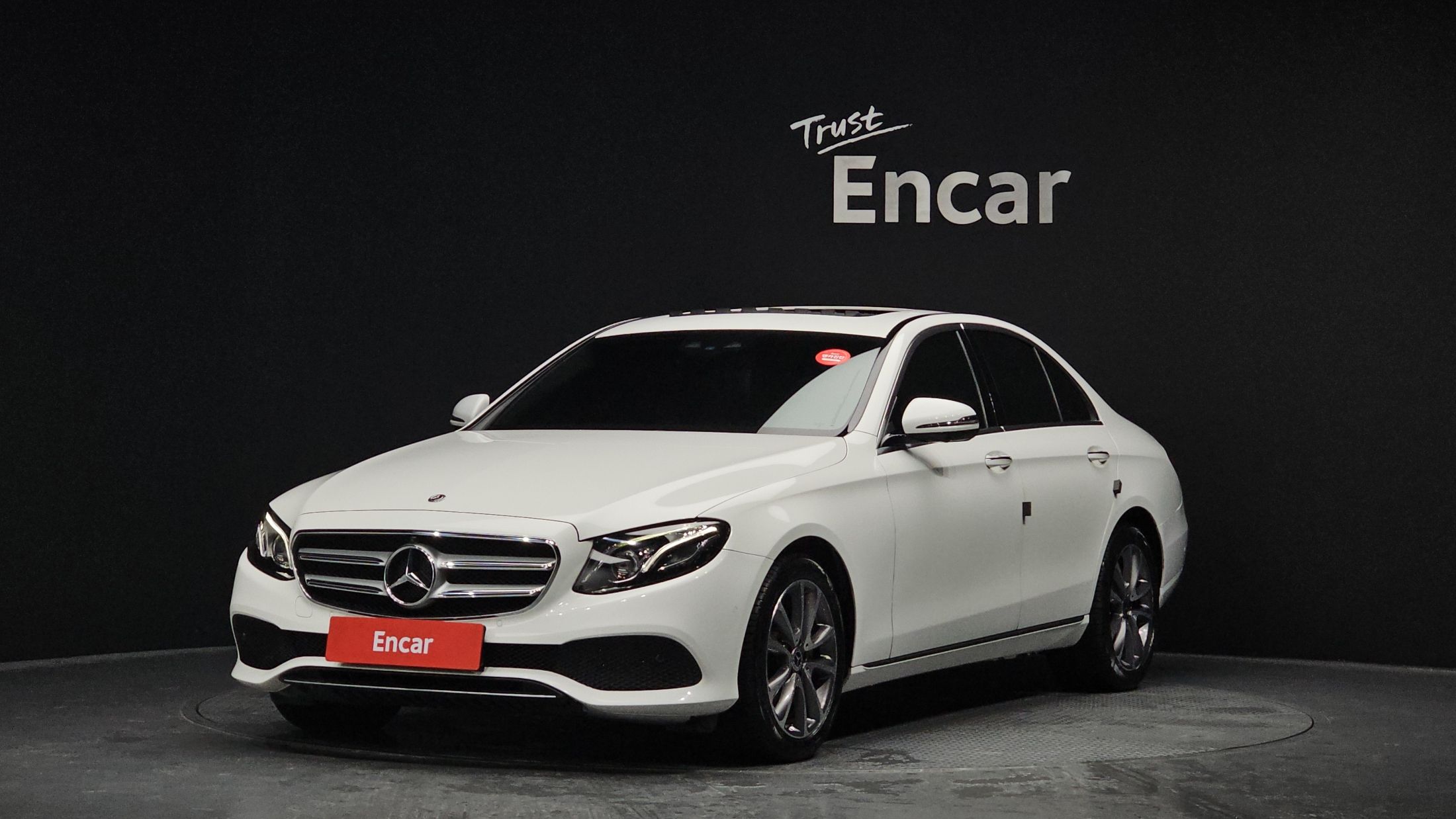 MERCEDES BENZ E-CLASS W213