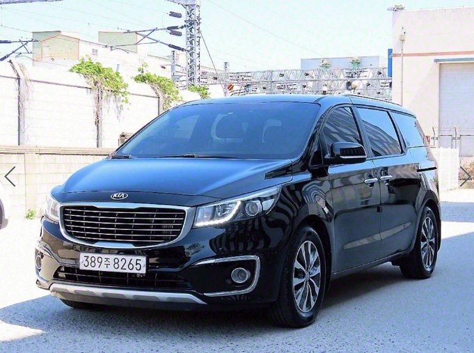 KIA CARNIVAL 2018