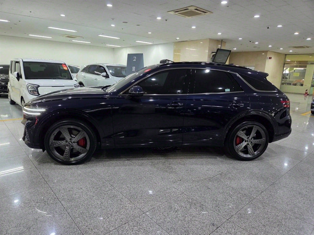 GENESIS GV70 2023