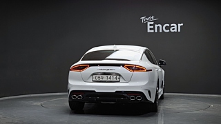 KIA STINGER 2017