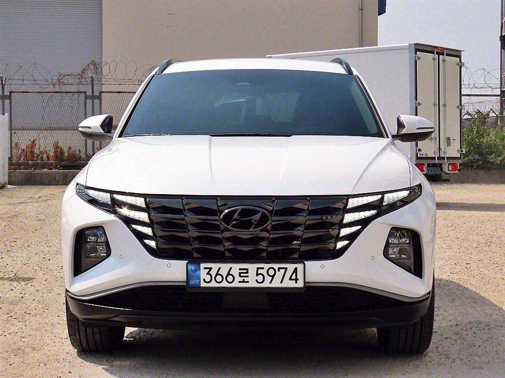 HYUNDAI TUCSON NX4 2021