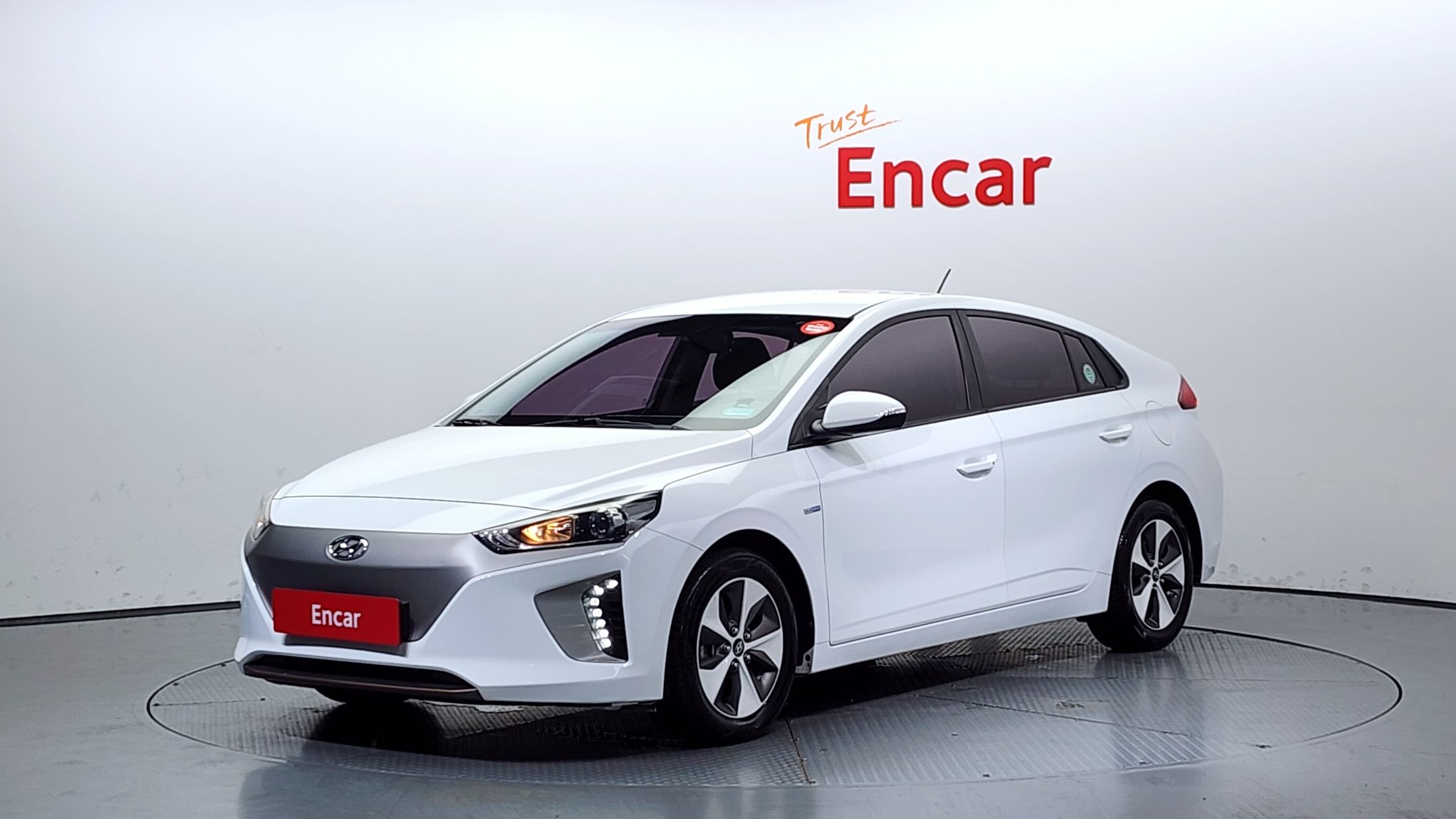 HYUNDAI IONIQ ELECTRIC